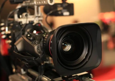 无忧服务 放心舒心——石家庄专业摄像与美术设计